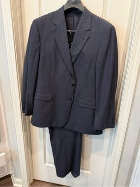 Brooks Brothers 346 Men's Navy Two-Piece Suit